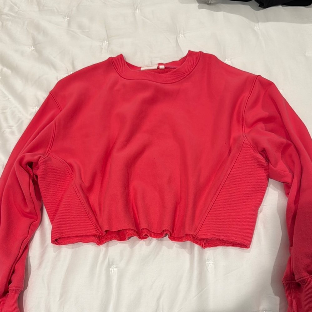 Pink cropped sweatshirt size L